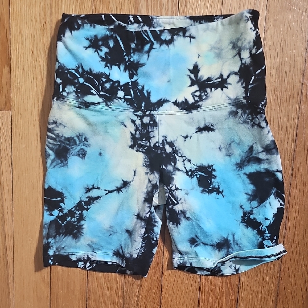 PINK Victoria's Secret Tie-Dye Yoga Shorts